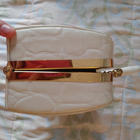 2/$40 Vintage hand bag - Picture 2 of 4